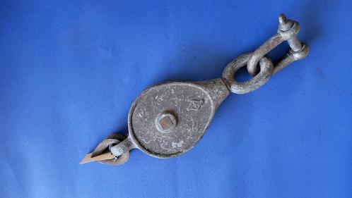 Katrolblok, scheepsblok gietijzer, Antiek en Kunst, Antiek | Gereedschap en Instrumenten, Ophalen of Verzenden
