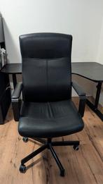 IKEA BEKANT, right corner desk & IKEA black Office Chair, Huis en Inrichting, Ophalen, Zo goed als nieuw, Zwart