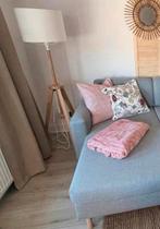 Ikea LAUTERS Staande lamp, essen/wit, Huis en Inrichting, Lampen | Vloerlampen, Ophalen, Zo goed als nieuw