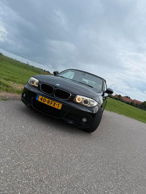BMW 1-Serie 2.0 118I Cabrio 2011 Zwart, Auto's, BMW, Particulier, 1-Serie, Airbags, Airconditioning, Benzine, C, Cabriolet, Handgeschakeld
