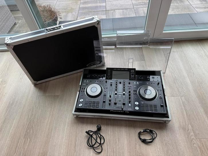 Pioneer XDJ-RX2 met flightcase en deckcover, Muziek en Instrumenten, Dj-sets en Draaitafels, Zo goed als nieuw, Pioneer, Ophalen