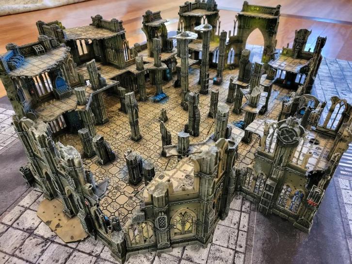 Imperial Headquarters Sector terrein voor Warhammer 40K, Hobby en Vrije tijd, Wargaming, Nieuw, Warhammer, Figuurtje(s), Ophalen of Verzenden