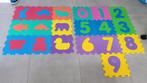 2* vloer puzzels met cijfers en dieren, Ophalen, Minder dan 10 stukjes, Zo goed als nieuw, 2 tot 4 jaar