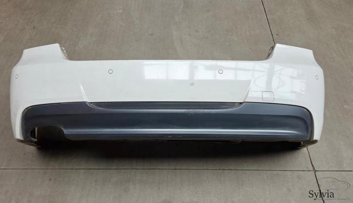 M Achterbumper BMW 3 serie E90 + LCI Alpinweiss 300 51128041, Auto-onderdelen, Carrosserie en Plaatwerk, Bumper, Achter, Gebruikt