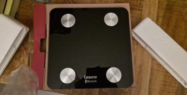 Digitale Bluetooth Personen Weegschaal Met Lichaamsanalyse, Witgoed en Apparatuur, Weegschalen, Zo goed als nieuw, Personenweegschaal