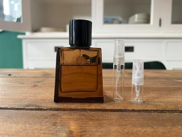 Burberry Hero Eau de Parfum – decants/samples 2ml, 5ml, 10ml, Sieraden, Tassen en Uiterlijk, Uiterlijk | Parfum, Nieuw, Ophalen of Verzenden