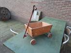 Antiek vintage speelgoed houten wagentje wiel kapot, Ophalen