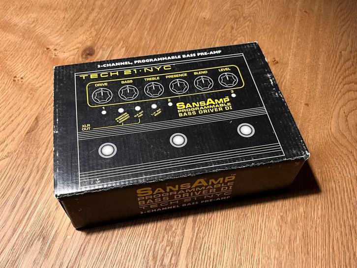 Tech21 Sansamp Programmable Bass Driver DI, Muziek en Instrumenten, Effecten, Gebruikt, Ophalen of Verzenden