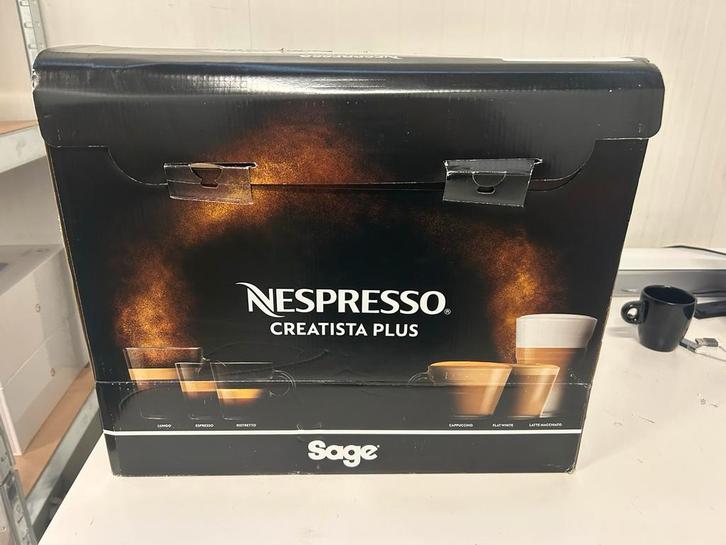 Nespresso Sage Creatista Plus - Nieuw in doos, Witgoed en Apparatuur, Koffiezetapparaten, Nieuw, Koffiepads en cups, Espresso apparaat