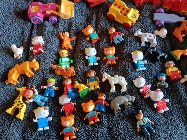 Heel veel lego duplo 2 dozen vol, Kinderen en Baby's, Speelgoed | Duplo en Lego, Zo goed als nieuw, Duplo, Losse stenen, Ophalen of Verzenden