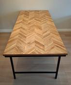 Eettafel Mateo - Visgraat Motief, Huis en Inrichting, Tafels | Eettafels, Ophalen, Gebruikt, 50 tot 100 cm, Vijf personen of meer