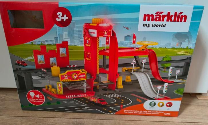 Märklin my world Brandweerstation met Lift & Geluid, Kinderen en Baby's, Speelgoed | Overig, Jongen of Meisje, Ophalen of Verzenden