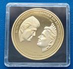 Penning  Willem Alexander & Máxima Huwelijksjubileum - 2014, Postzegels en Munten, Penningen en Medailles, Verzenden, Brons, Nederland