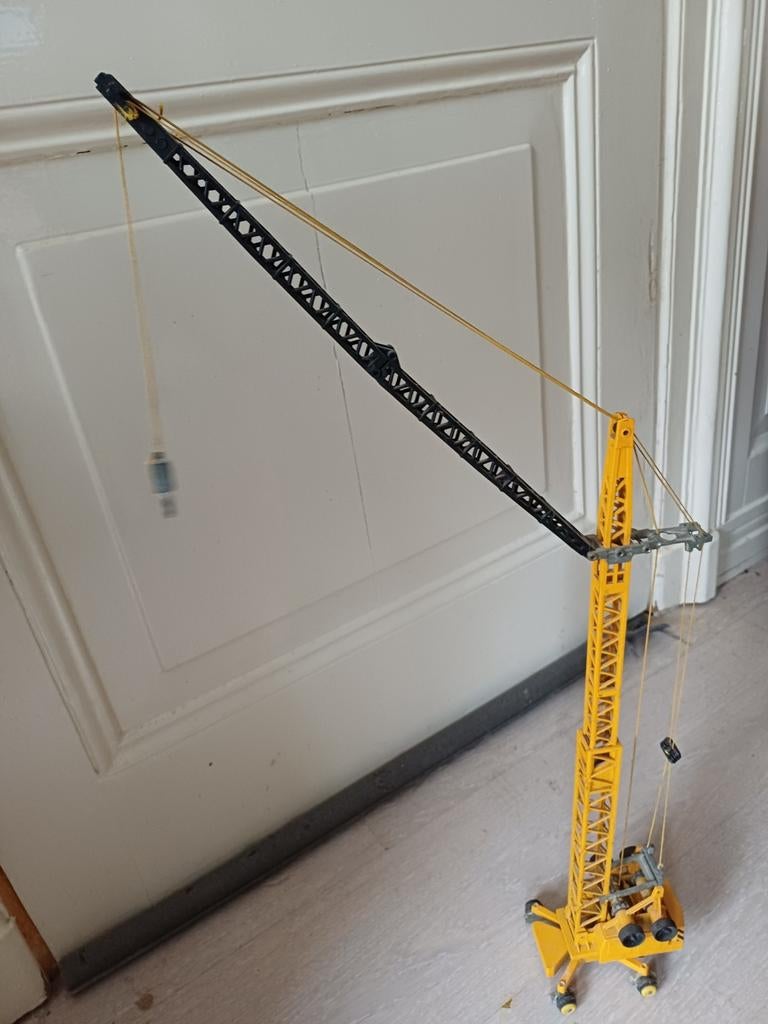 Speelgoed kranen liebherr, Ophalen of Verzenden, Zo goed als nieuw