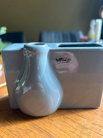 WP design vaasje grijs beschikbaar voor biedingen
