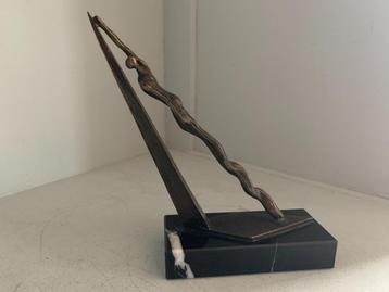 Zeer fraai bronzen beeld/sculptuur van Ger van Tankeren. beschikbaar voor biedingen