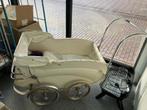 WD-023 Van Delft antieke witte wandelwagen/kinderwagen, Ophalen