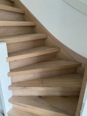Traprenovatie met Hout beschikbaar voor biedingen