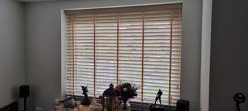 Houten jaloezie met ladderband 63mm kleur Beige, nieuwstaat beschikbaar voor biedingen