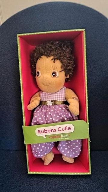 RUBENSBARN  CUTIE HANNA NIEUW IN DE DOOS. beschikbaar voor biedingen