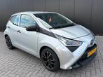 Toyota Aygo 1.0 2021|2jrApkAirco|Bluethoot|5Drs|Nap|Lm15inch, Voorwielaandrijving, Stof, Zwart, Handgeschakeld