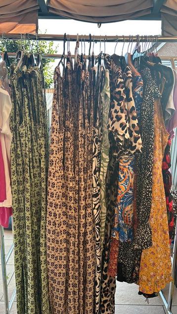 Dames partij, jumpsuits jurken 34 items beschikbaar voor biedingen