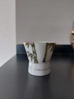 Japanse sake cup met erotische afbeelding, Antiek en Kunst, Antiek | Porselein, Ophalen of Verzenden