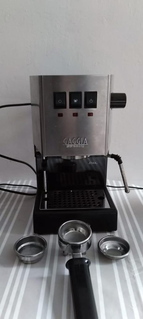 Gaggia classic pro, Witgoed en Apparatuur, Koffiezetapparaten, Gebruikt, Koffiebonen, Espresso apparaat, 4 tot 10 kopjes, Afneembaar waterreservoir
