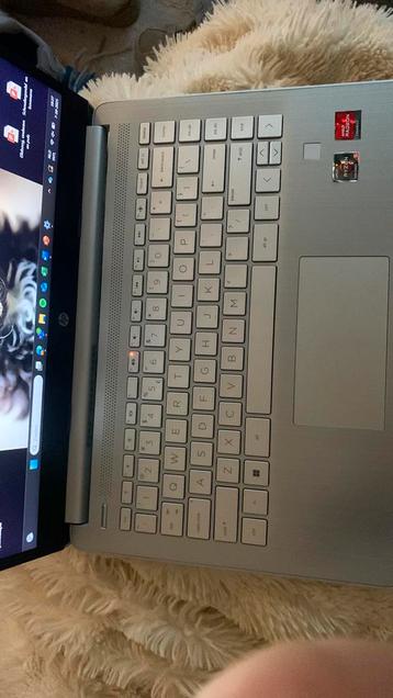 HP laptop 14sfq1716ND beschikbaar voor biedingen