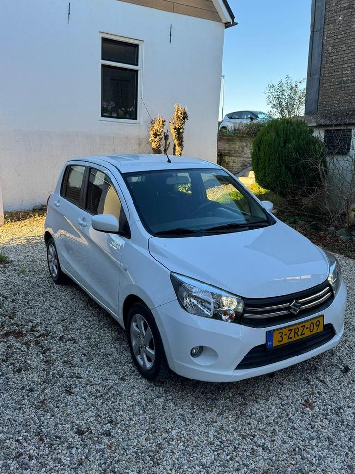 Suzuki Celerio 1.0 Exclusive 50KW 2015 Wit, Auto's, Suzuki, Bedrijf, Celerio, ABS, Airbags, Airconditioning, Alarm, Bluetooth