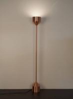 Design vloerlamp Zuiver Torch (koper), Ophalen, Zo goed als nieuw, 150 tot 200 cm
