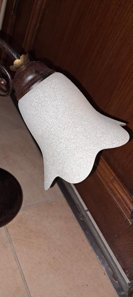 Vintage lamp met glazen kap in bloem vorm, Ophalen of Verzenden