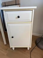 Nachtkastje ikea Hemnes, Huis en Inrichting, Slaapkamer | Nachtkastjes, Ophalen, Gebruikt, Minder dan 45 cm, 55 tot 70 cm