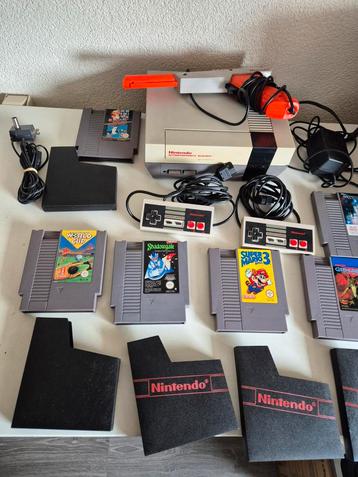 Mega grote  nes action set met veel games  en koffer beschikbaar voor biedingen