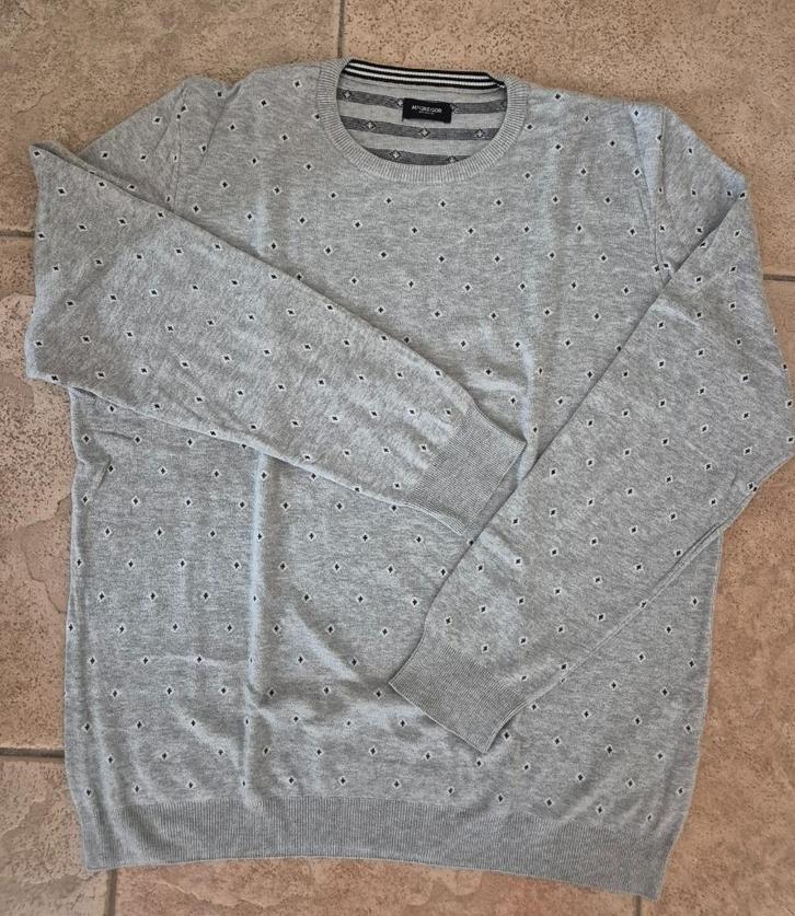 McGregor lichtgrijze trui (donkerblauw motief) Maat XL, Kleding | Heren, Truien en Vesten, Zo goed als nieuw, Overige maten, Grijs