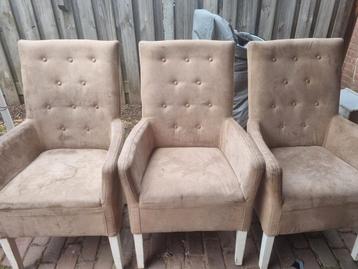 Gratis eettafel stoelen  vandaag ophalen!!