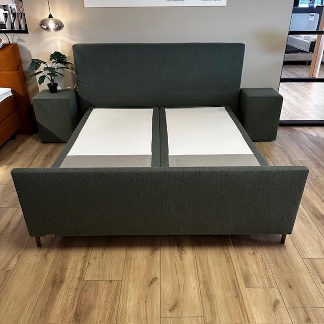 Avek Fier Boxspring - 180x210cm, Huis en Inrichting, Slaapkamer | Boxsprings, Nieuw, 180 cm, 210 cm, Tweepersoons, Groen, Ophalen