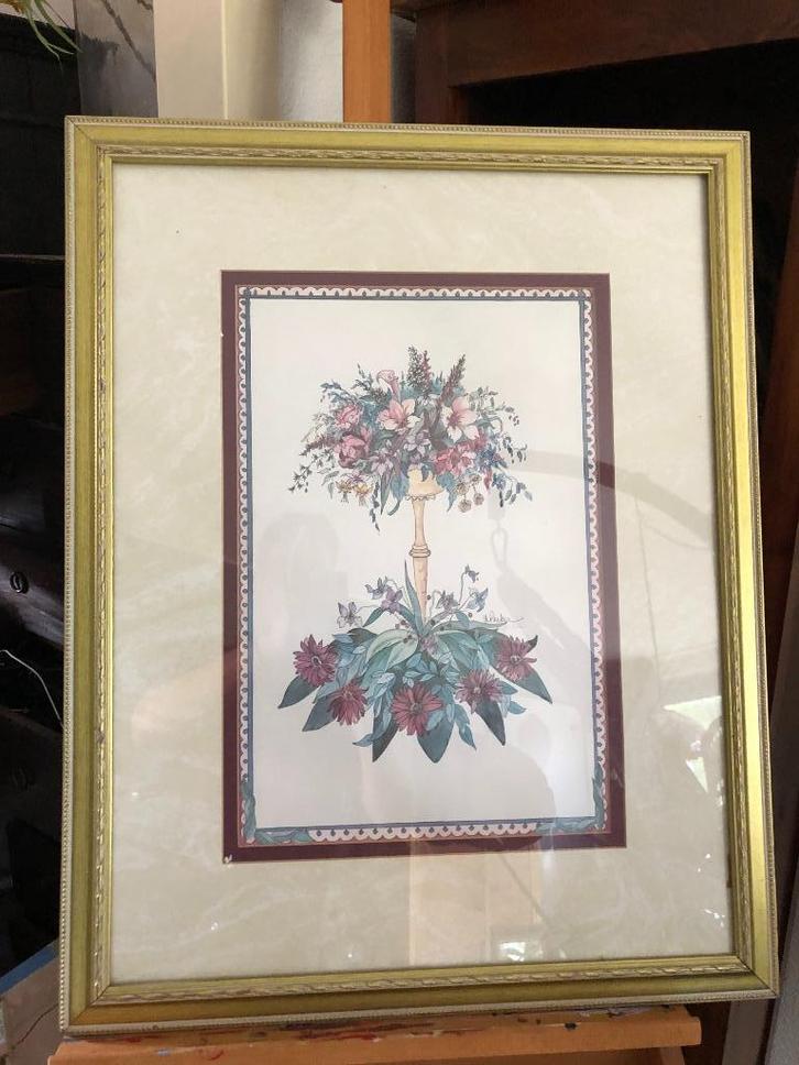 Ingelijst bloemstuk – klassieke print met goudkleurige lijst, Huis en Inrichting, Woonaccessoires | Schilderijen, Tekeningen en Foto's