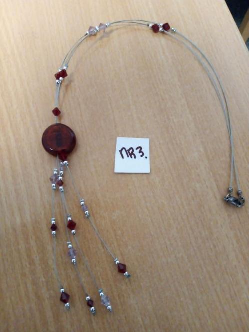 Ketting 53 cm, Sieraden, Tassen en Uiterlijk, Kettingen, Gebruikt, Overige materialen, Rood, Ophalen of Verzenden