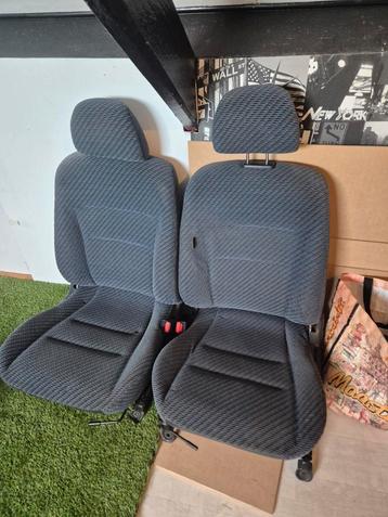 Honda civic ek stoelen interieur ek3 ek4 ej9 ek9 ej6 beschikbaar voor biedingen