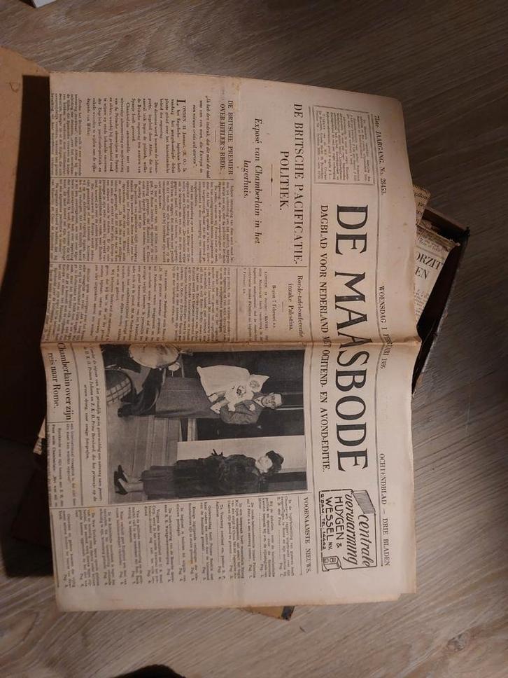 Bijzondere kranten, Boeken, Tijdschriften en Kranten, Gelezen, Krant, Ophalen of Verzenden