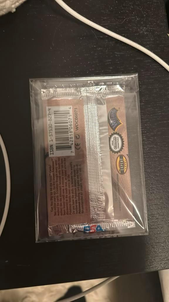 Ongewogen Fossil Pack Zapdos - Sealed!, Hobby en Vrije tijd, Verzamelkaartspellen | Pokémon, Zo goed als nieuw, Booster, Ophalen of Verzenden