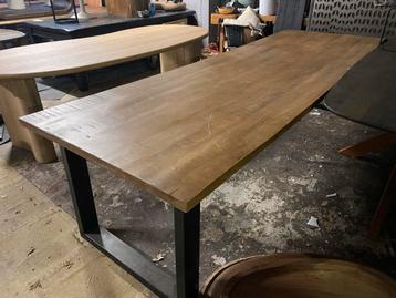 Nieuwe Mangohouten Tafel 300x100 - B Keuze beschikbaar voor biedingen