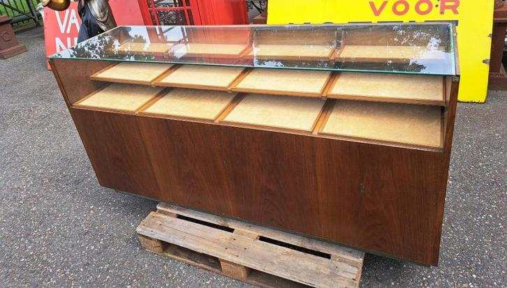 SOLD toonbank balie counter of winkelkast 190 cm breed, Antiek en Kunst, Antiek | Meubels | Kasten, Ophalen