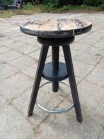 Brocante houten kruk verstelbaar in hoogte, Ophalen, Gebruikt, Hout