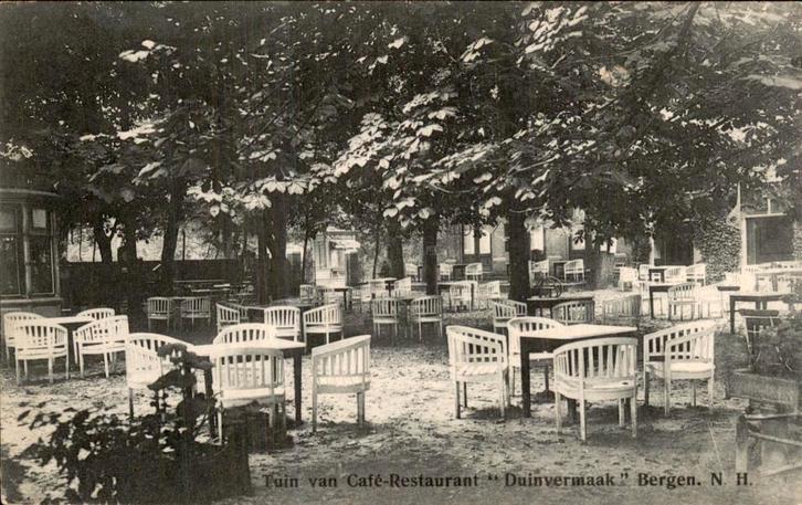 Bergen - Café-Restaurant Duinvermaak - Tuin, Verzamelen, Ansichtkaarten | Nederland, Gelopen, Noord-Holland, 1920 tot 1940, Ophalen of Verzenden