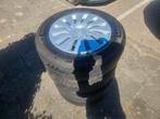 Skoda Kamiq 2023 Michelin banden en velgen 16 inch, Ophalen