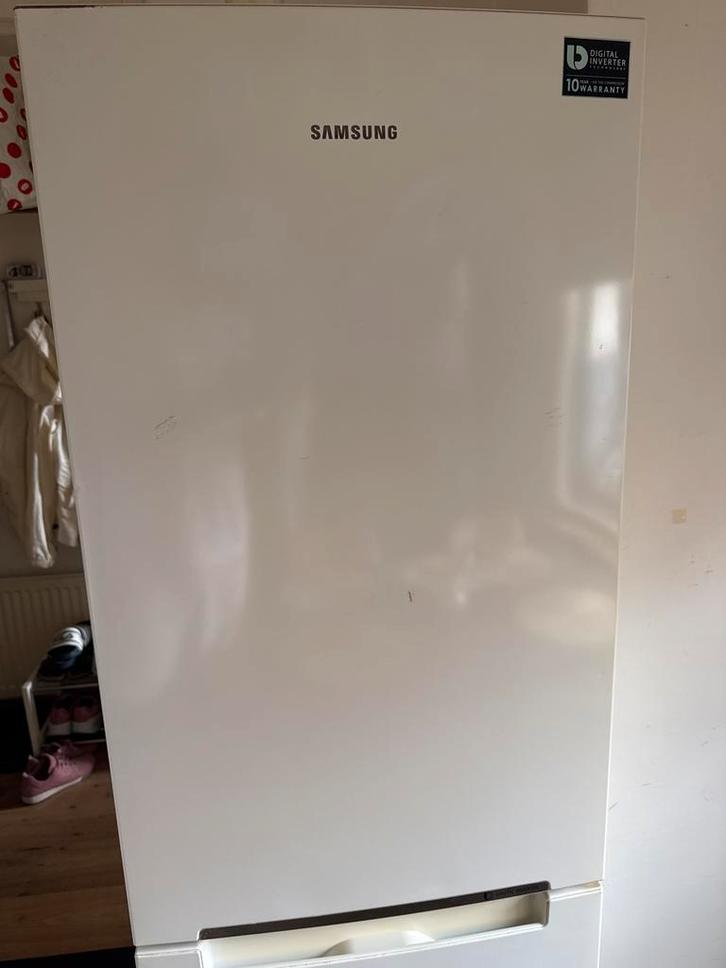 Samsung Koelkast met Vriesvak - Goed Werkend, Witgoed en Apparatuur, Koelkasten en IJskasten, Gebruikt, Met vriesvak, 200 liter of meer