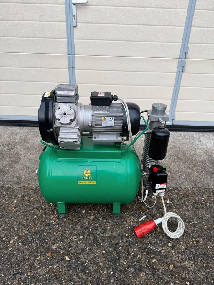 Mr Dental l Larfon l Compressor 3 cilinder l Tandarts, Diversen, Verpleegmiddelen, Gebruikt, Ophalen of Verzenden