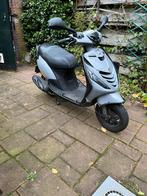 Zip 4t, Fietsen en Brommers, Scooters | Piaggio, Ophalen, Gebruikt, Benzine, Zip